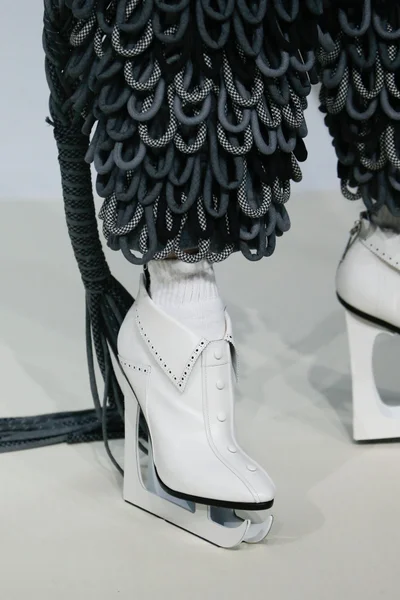 Look 60